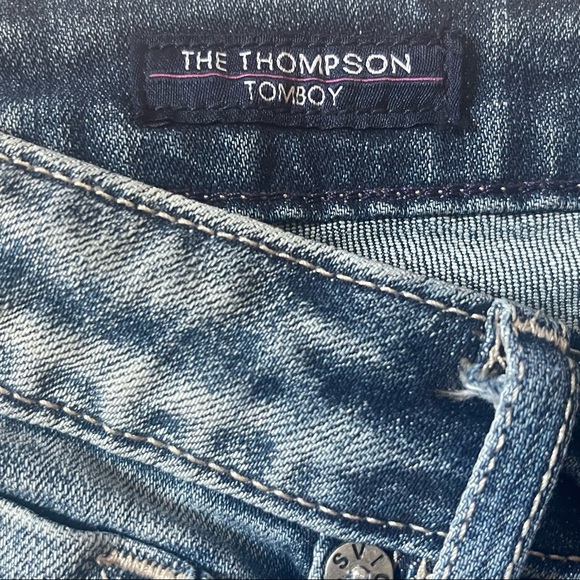 VIGOSS- THE THOMPSON TOMBOY -DISTRESSED JEANS - Picture 10 of 10